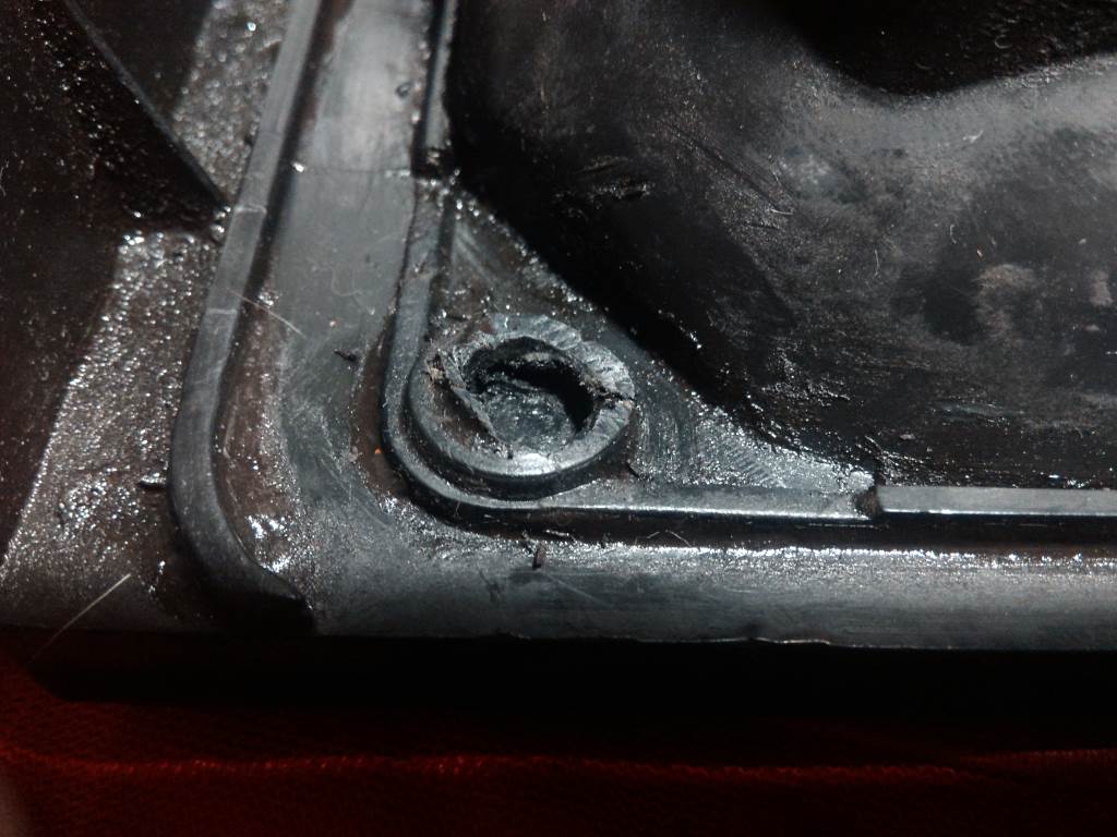 Получаем вот такую дырку