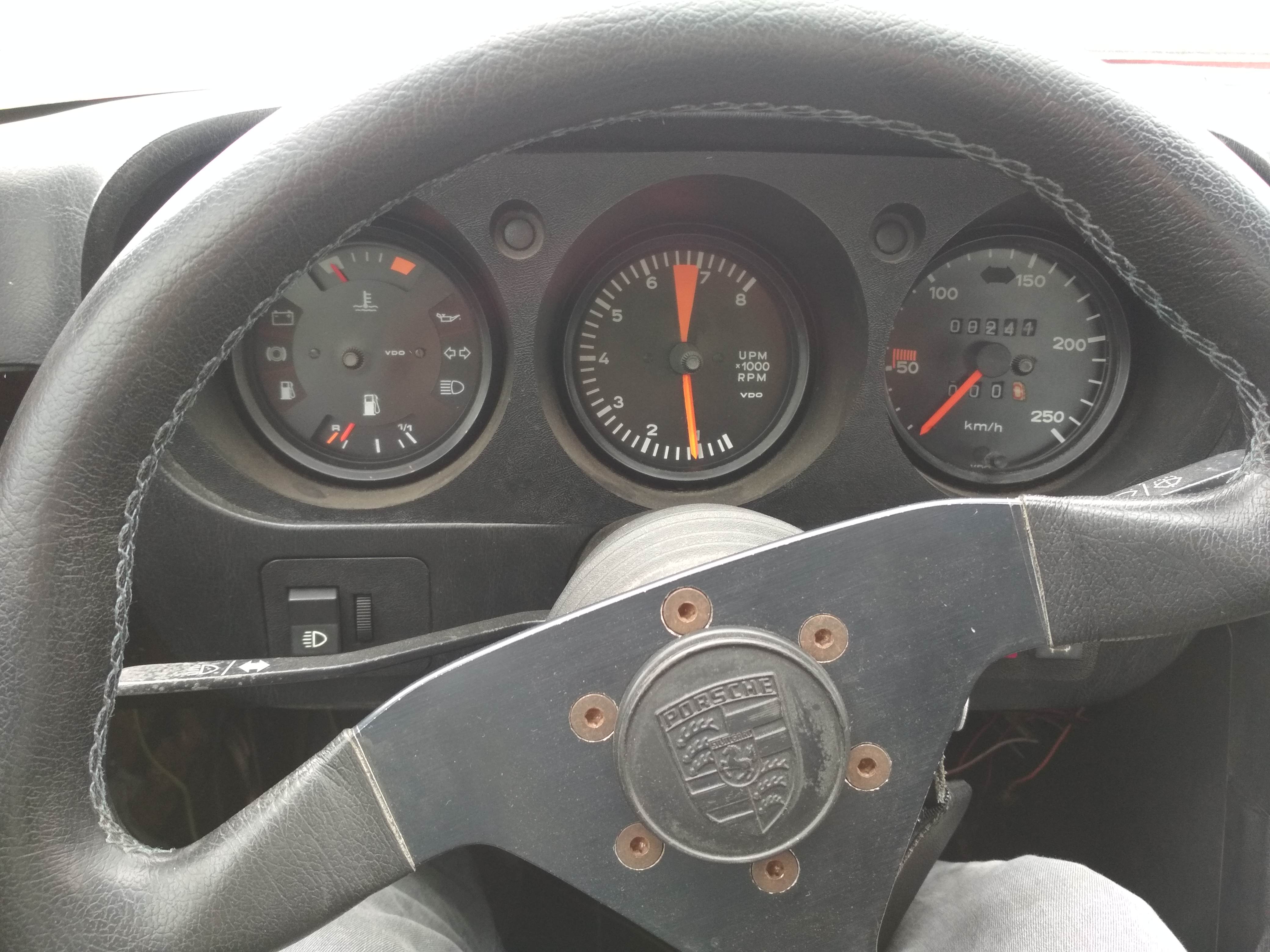 Едем за булочками к чаю